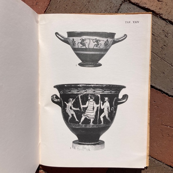 Il Castello di Lipari Flaccovio Aeolian Archaeological Museum Museo Art Books - Picture 4 of 12